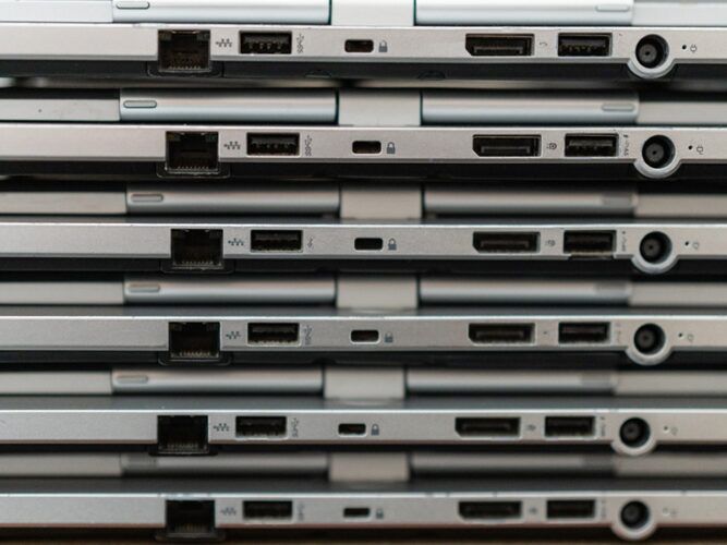 ITAD Services - Vyta offers IT Asset Disposal solutions for companies across the UK & Ireland